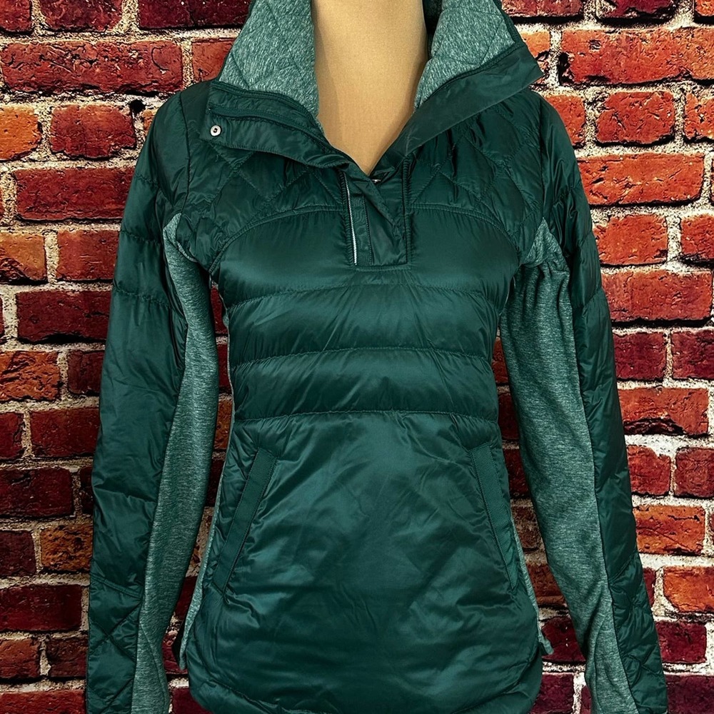 Lululemon Women's Down For A Run Jacket Size 6 Forage Teal Pullover QuiltedLulul
